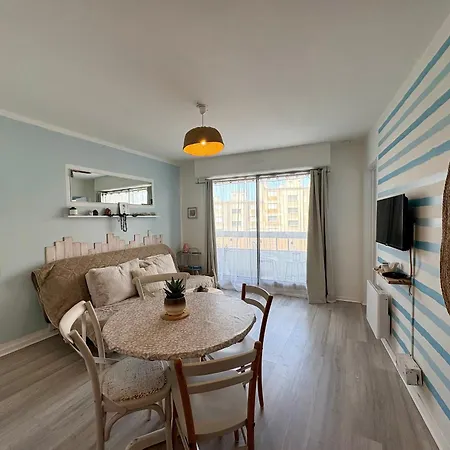 - 4 Pers., Vue - Fr-1-323-620 Appartement *